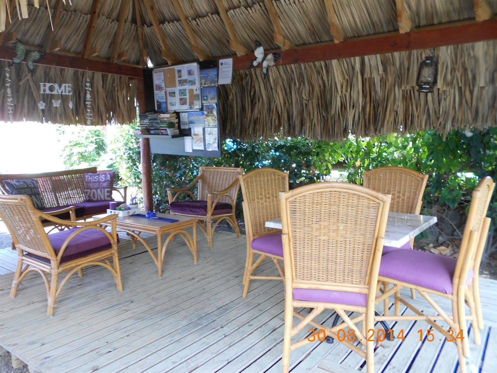 Botanique Bungalows Westpunt Екстер'єр фото
